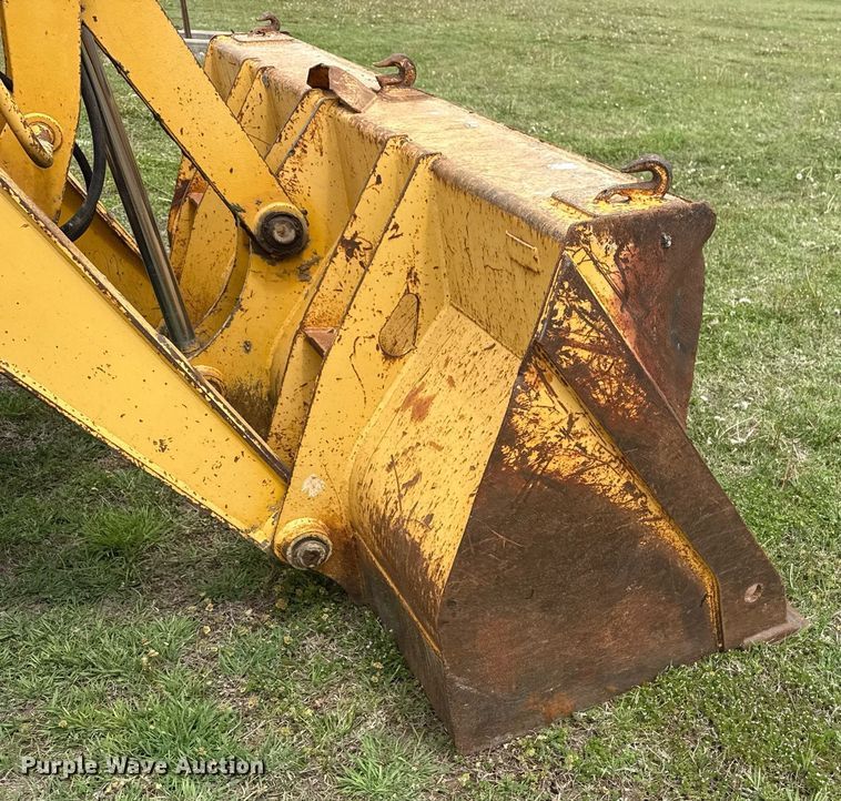image for item DS3681 John Deere 310SE backhoe