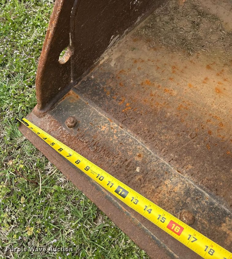 image for item DS3681 John Deere 310SE backhoe