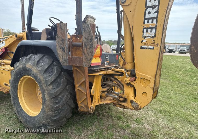 image for item DS3681 John Deere 310SE backhoe