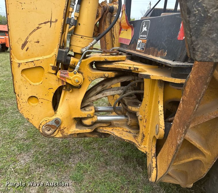 image for item DS3681 John Deere 310SE backhoe