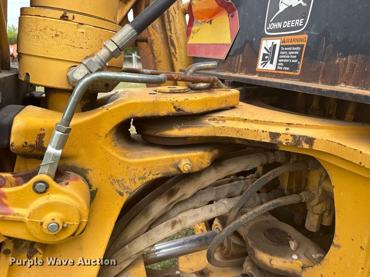 image for item DS3681 John Deere 310SE backhoe