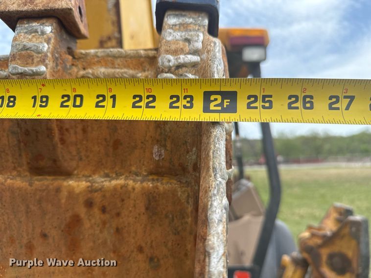 image for item DS3681 John Deere 310SE backhoe