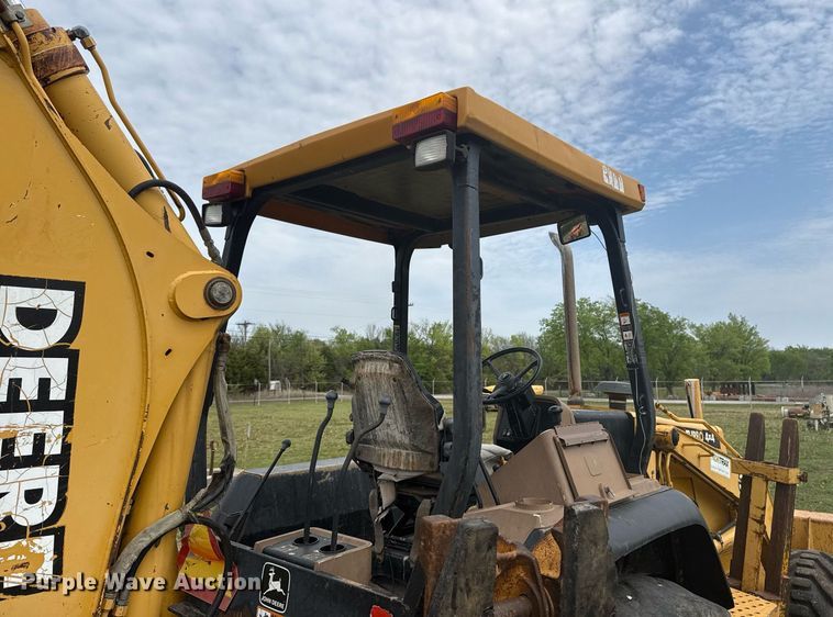 image for item DS3681 John Deere 310SE backhoe