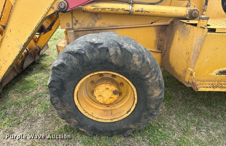 image for item DS3681 John Deere 310SE backhoe
