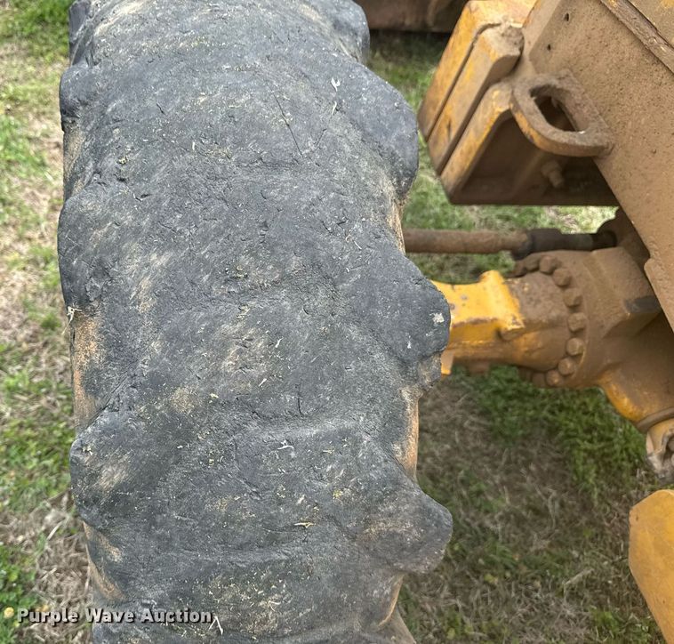 image for item DS3681 John Deere 310SE backhoe