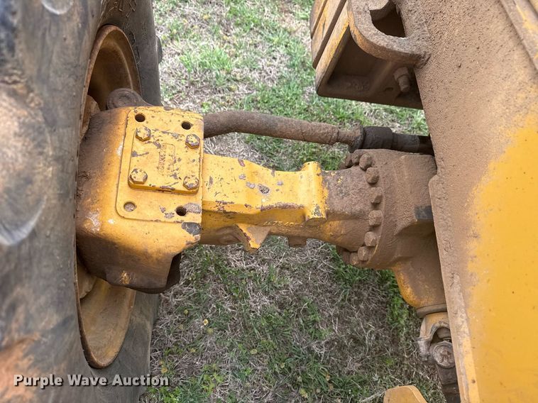 image for item DS3681 John Deere 310SE backhoe