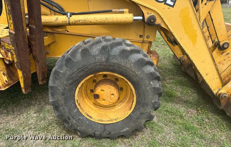 image for item DS3681 John Deere 310SE backhoe