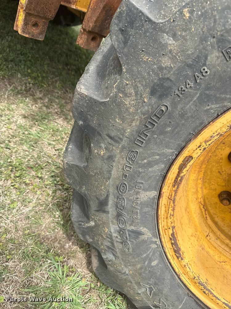 image for item DS3681 John Deere 310SE backhoe