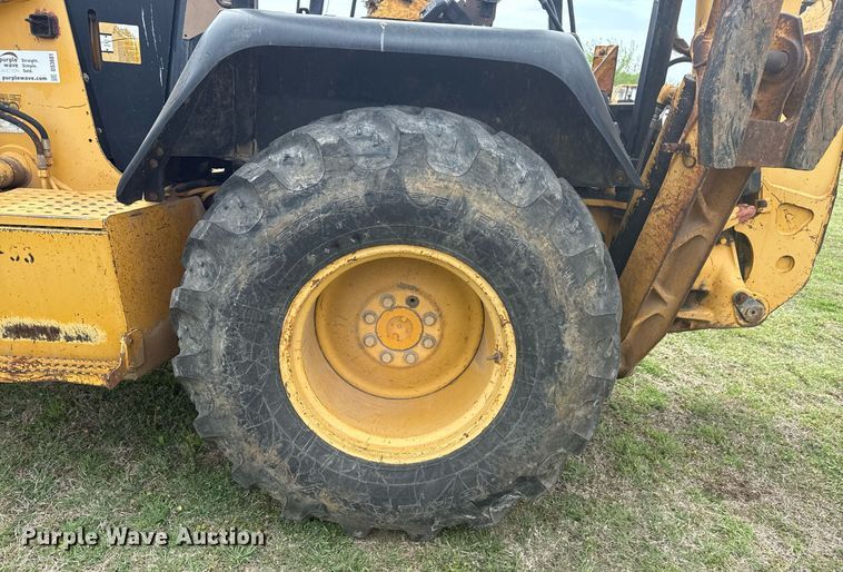 image for item DS3681 John Deere 310SE backhoe