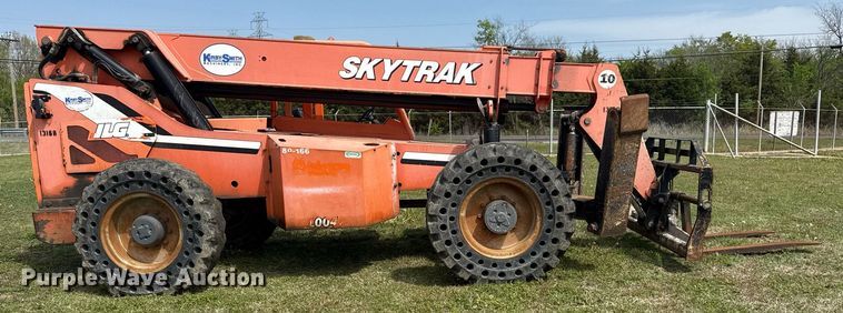 image for item DS3682 2011 JLG 10042 telehandler
