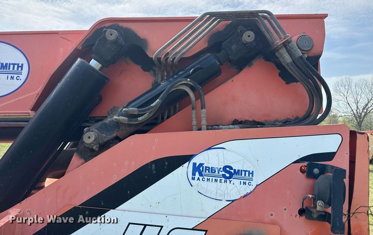 image for item DS3682 2011 JLG 10042 telehandler