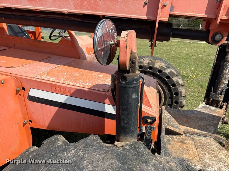 image for item DS3683 2011 JLG 10042 telehandler