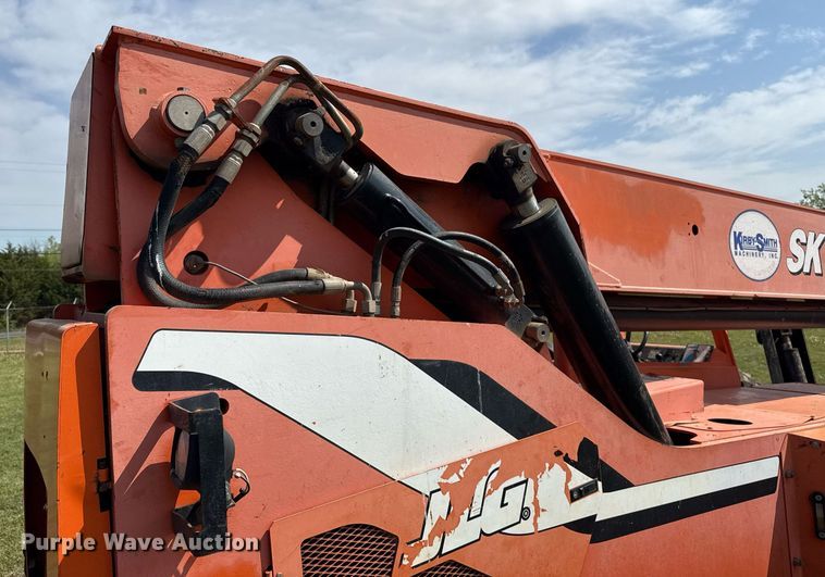 image for item DS3683 2011 JLG 10042 telehandler