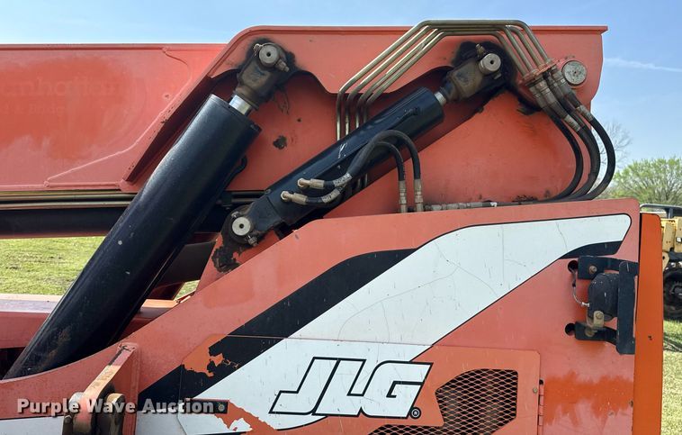 image for item DS3683 2011 JLG 10042 telehandler