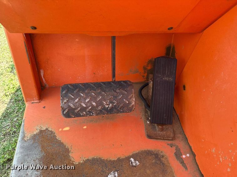 image for item DS3683 2011 JLG 10042 telehandler