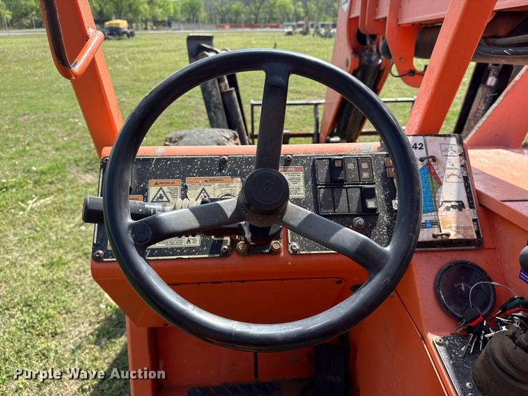 image for item DS3683 2011 JLG 10042 telehandler