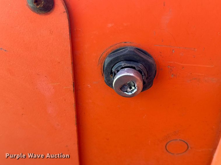 image for item DS3683 2011 JLG 10042 telehandler