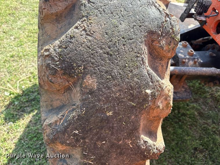 image for item DS3683 2011 JLG 10042 telehandler