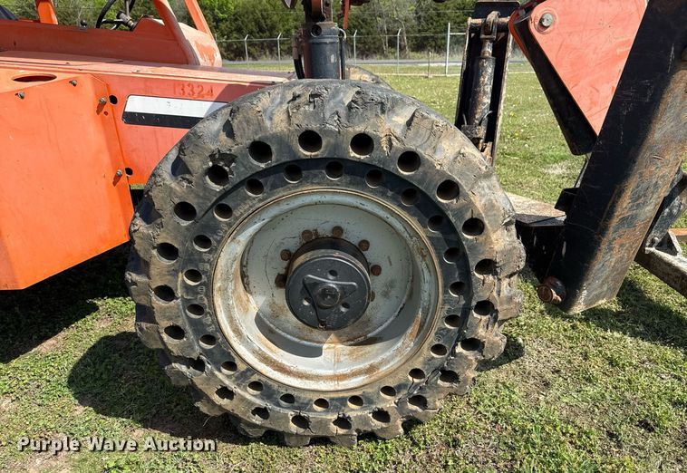 image for item DS3683 2011 JLG 10042 telehandler
