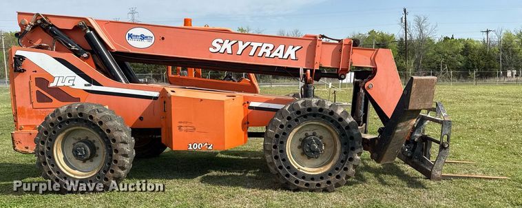 image for item DS3684 2014 JLG 10042 telehandler