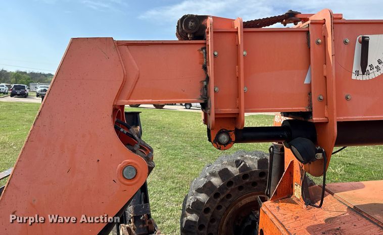 image for item DS3684 2014 JLG 10042 telehandler