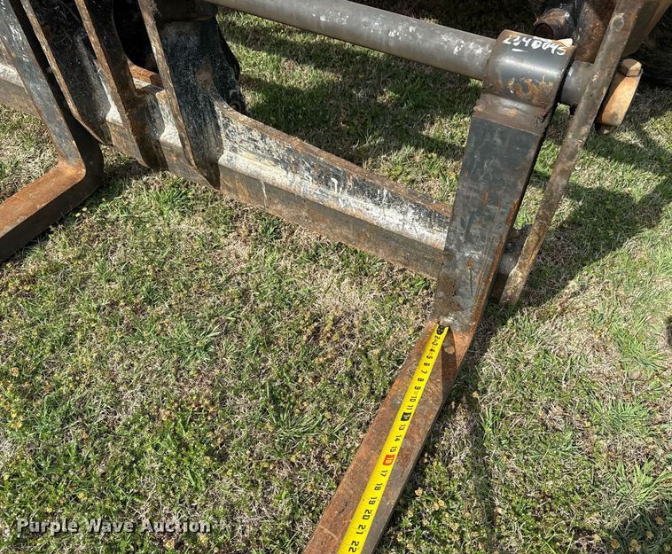 image for item DS3684 2014 JLG 10042 telehandler