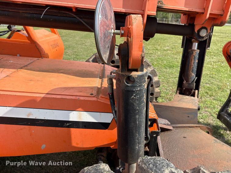 image for item DS3684 2014 JLG 10042 telehandler