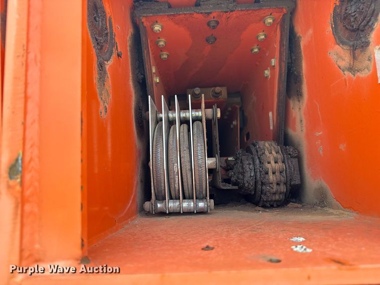 image for item DS3684 2014 JLG 10042 telehandler