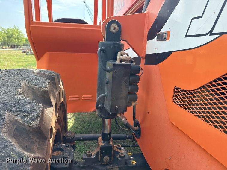 image for item DS3684 2014 JLG 10042 telehandler
