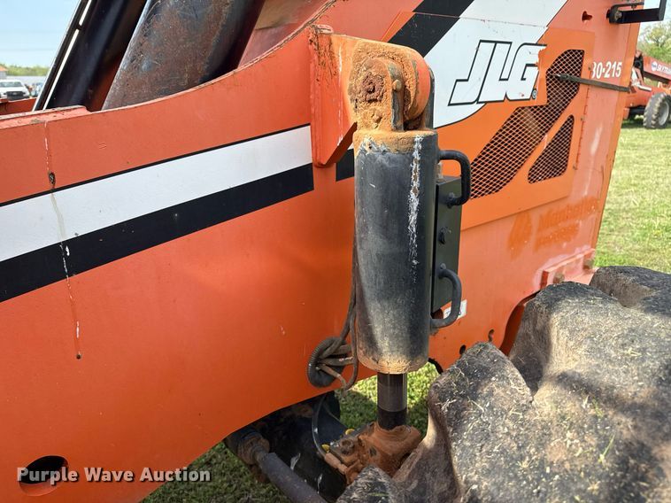 image for item DS3684 2014 JLG 10042 telehandler
