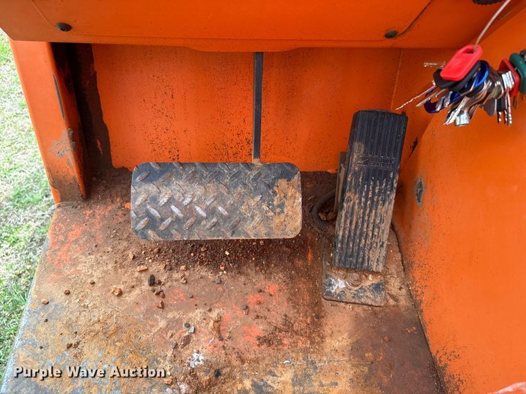 image for item DS3684 2014 JLG 10042 telehandler