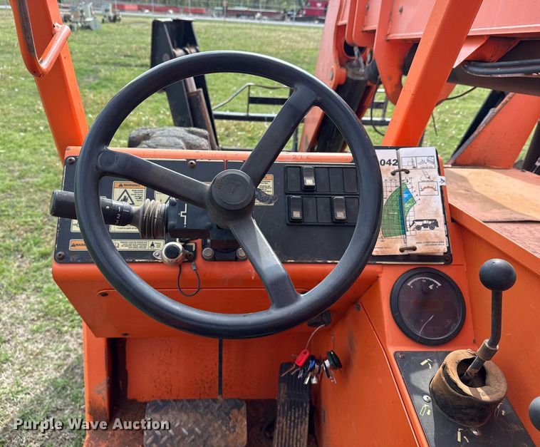 image for item DS3684 2014 JLG 10042 telehandler