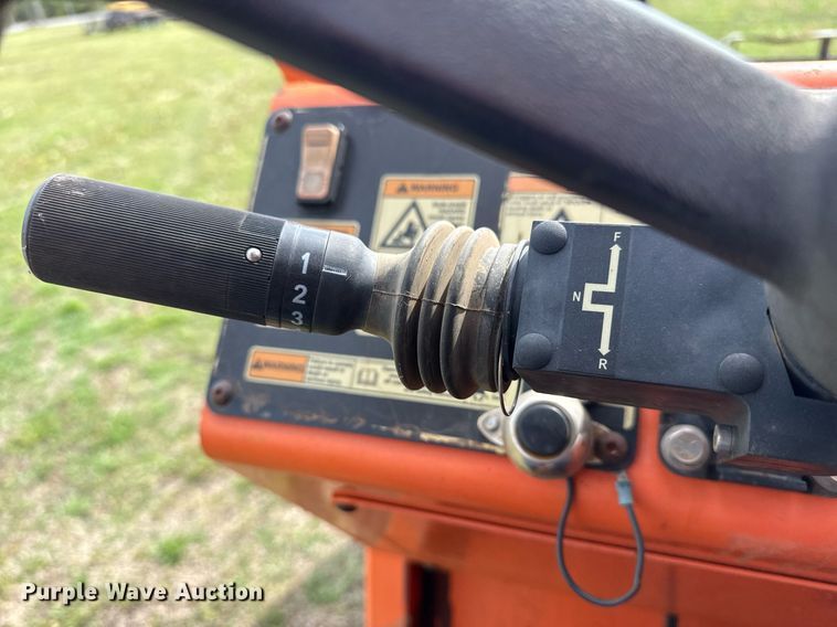 image for item DS3684 2014 JLG 10042 telehandler