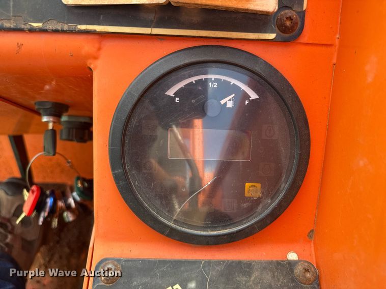 image for item DS3684 2014 JLG 10042 telehandler