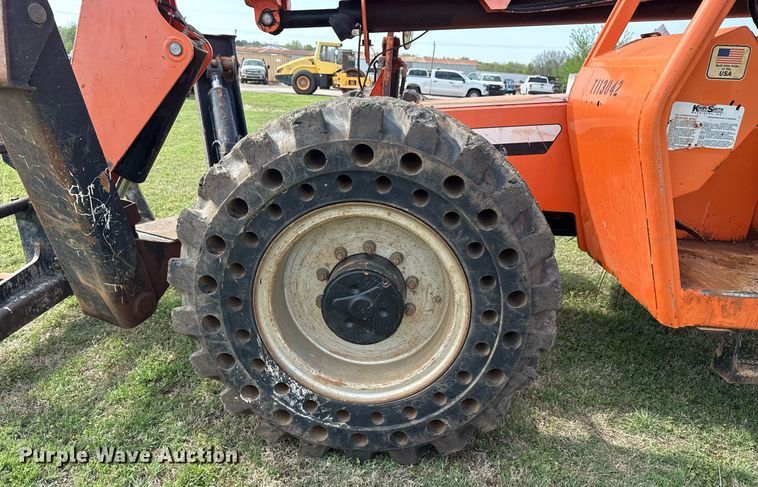 image for item DS3684 2014 JLG 10042 telehandler