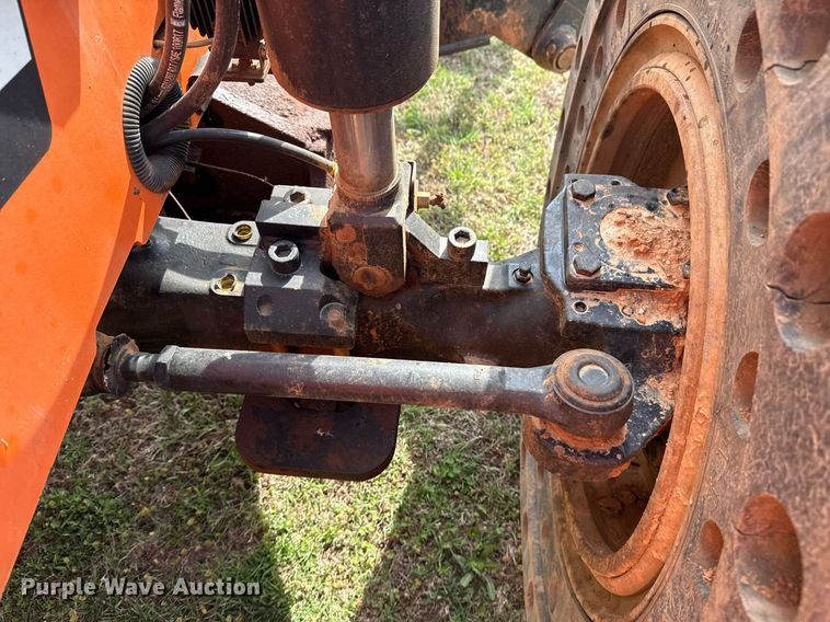 image for item DS3684 2014 JLG 10042 telehandler