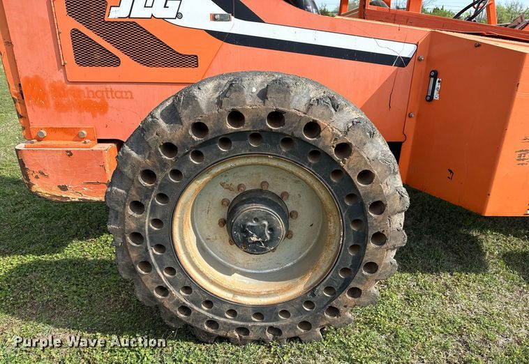 image for item DS3684 2014 JLG 10042 telehandler