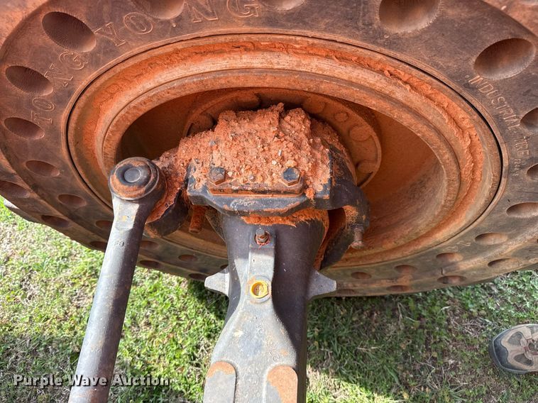 image for item DS3684 2014 JLG 10042 telehandler