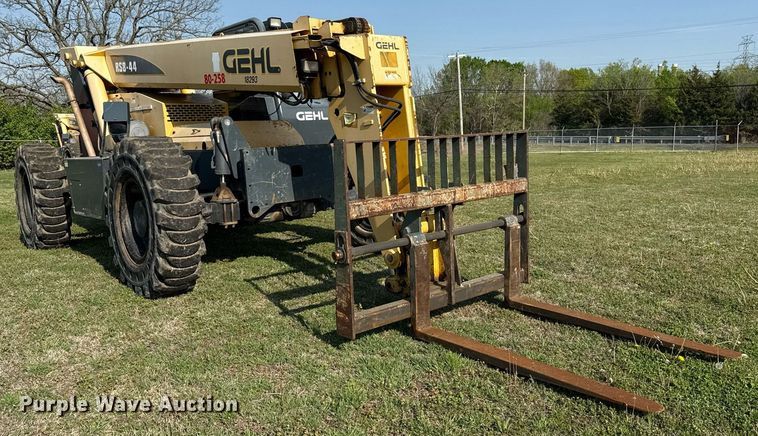 image for item DS3685 Gehl RS8-44 telehandler