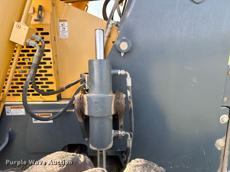 image for item DS3685 Gehl RS8-44 telehandler