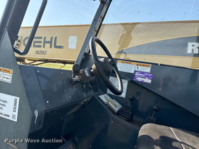 image for item DS3685 Gehl RS8-44 telehandler