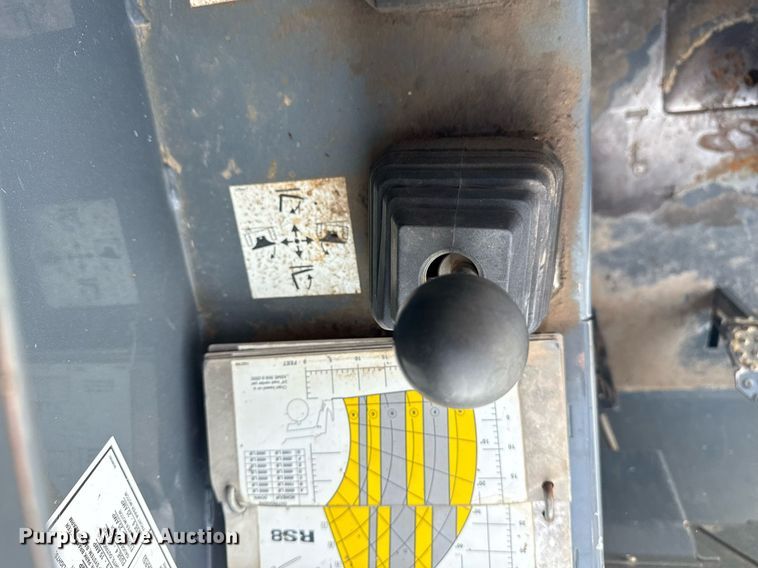 image for item DS3685 Gehl RS8-44 telehandler