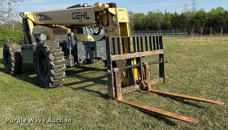 image for item DS3686 2015 Gehl RS8-44 telehandler