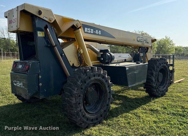 image for item DS3686 2015 Gehl RS8-44 telehandler