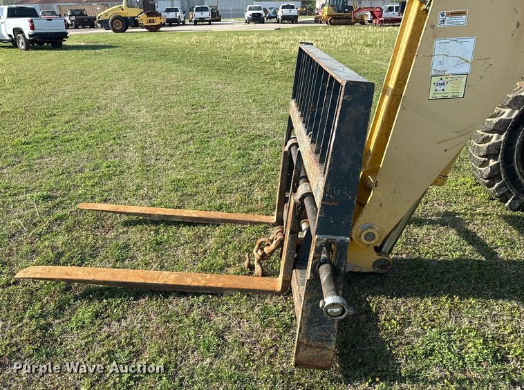 image for item DS3686 2015 Gehl RS8-44 telehandler