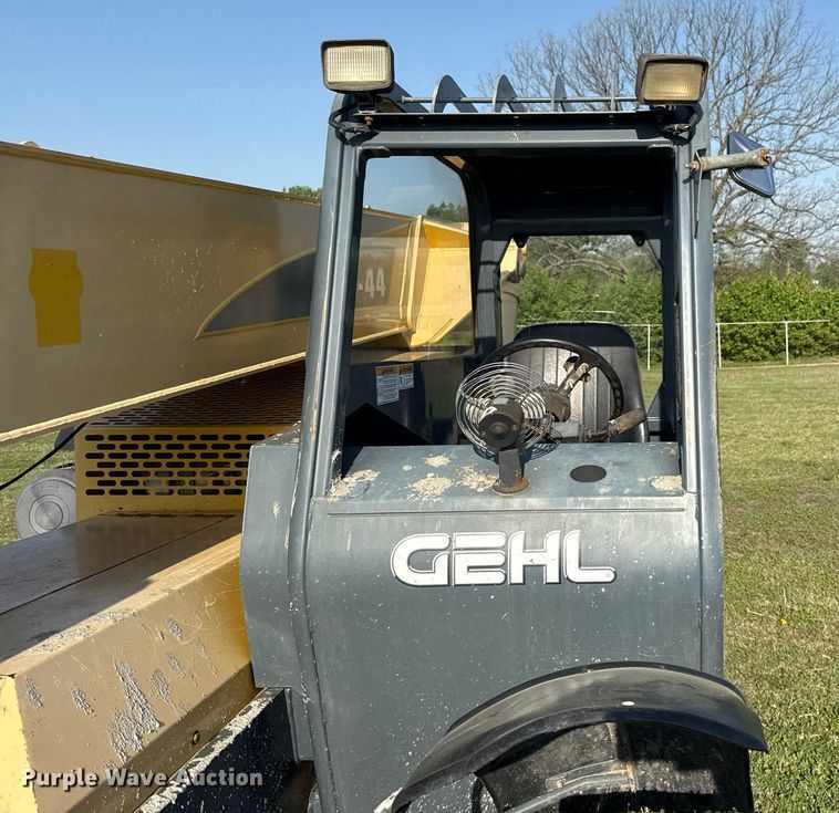 image for item DS3686 2015 Gehl RS8-44 telehandler