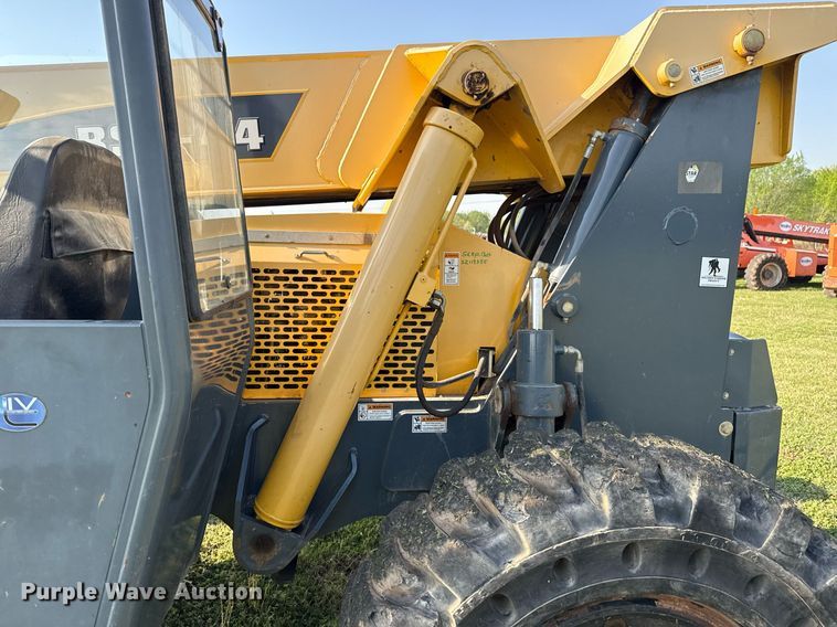 image for item DS3686 2015 Gehl RS8-44 telehandler
