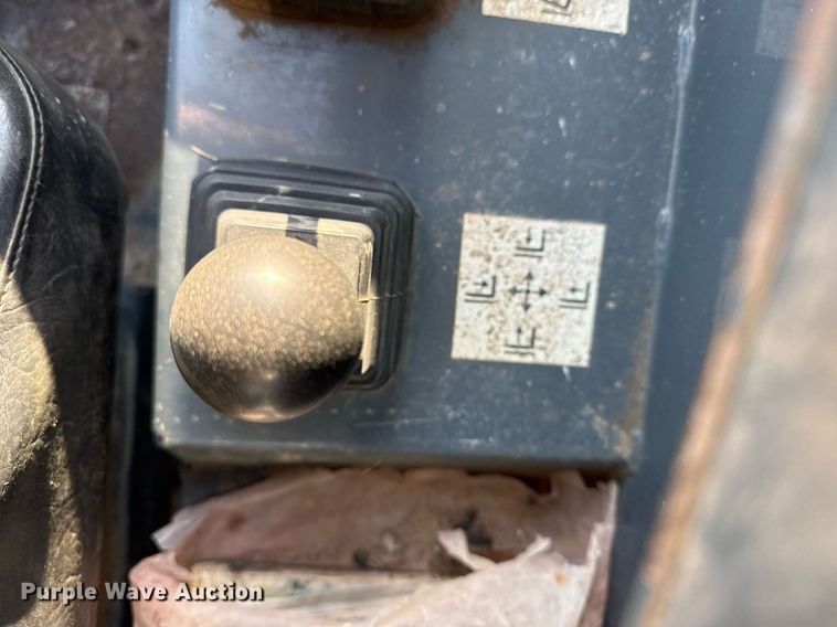 image for item DS3686 2015 Gehl RS8-44 telehandler