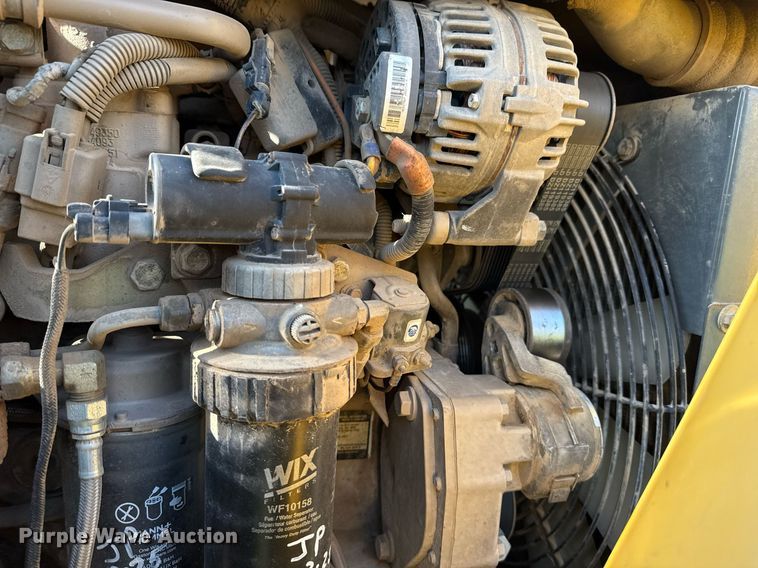 image for item DS3686 2015 Gehl RS8-44 telehandler