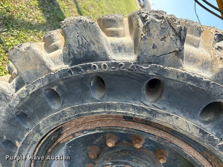 image for item DS3686 2015 Gehl RS8-44 telehandler